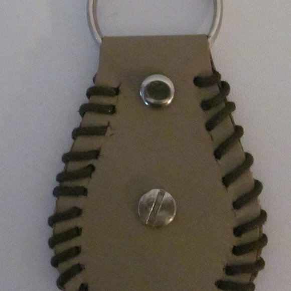 Leather Keychain with Concho - Picture 3 of 3